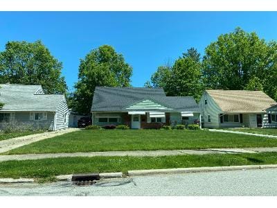 Chatworth Dr for Sale