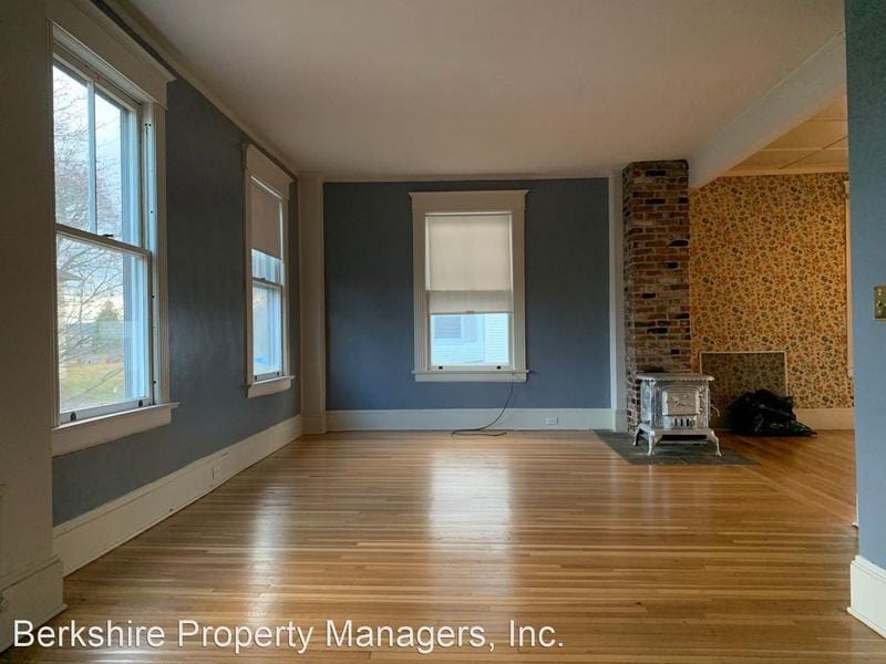 136 Bartlett Avenue - B  136 Bartlett Avenue for Sale