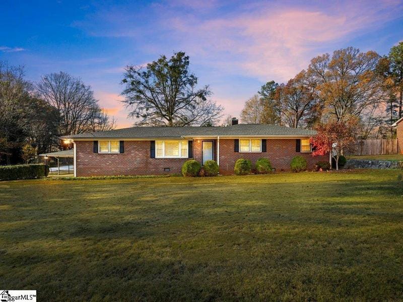 126 WALDEN CIR, Spartanburg, SC 29301 Single Family Residence For Sale  MLS# 1514318