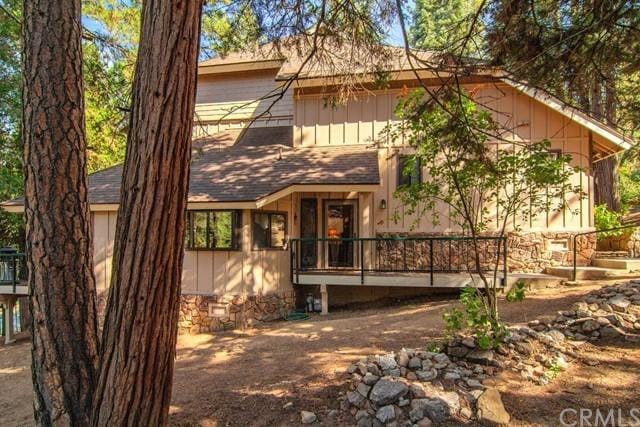 27473 Sugar Pine Dr, Lake Arrowhead, CA 92352  MLS# RW2181589 for Sale