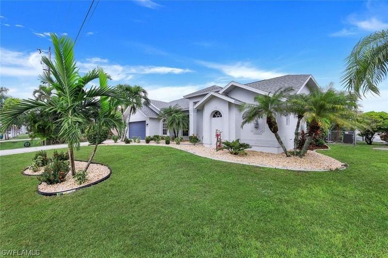 Cape Coral, Lee County, FL Lakefront Property, Waterfront Property, House for sale Property ID: 418441296
