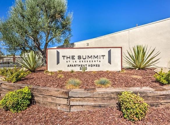 The Summit At La Crescenta Apartments - 3250 Fairesta St - La Crescenta, CA Apartments for Rent