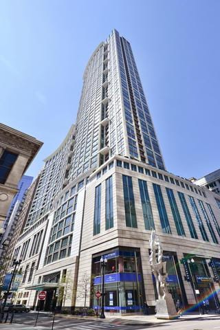 130 N GARLAND CT # 5-22, Chicago, IL 60602 Land For Sale  MLS# 11407319