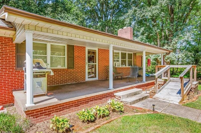 2709 Country Club Rd, Yadkinville, NC 27055 - MLS 1119106 for Sale