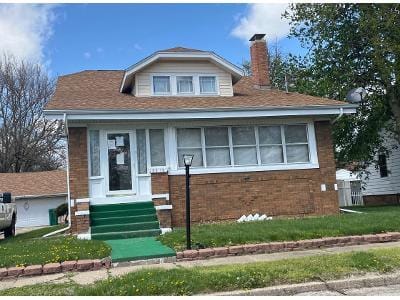 W Melrose Pl for Sale