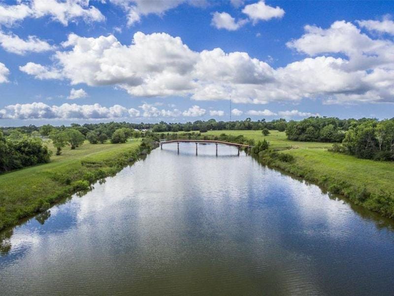 0 Custer, HITCHbird, TX 77563 for Sale