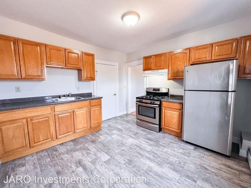 2 Douglas St. 3E  2-4 Douglas St. for Sale