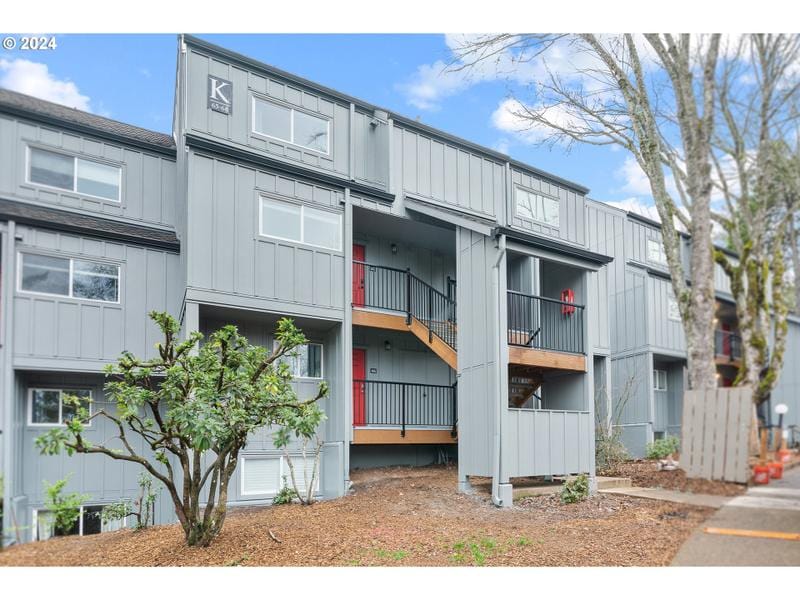 4 TOUCHSTONE 68, Lake Oswego OR 97035 for Sale
