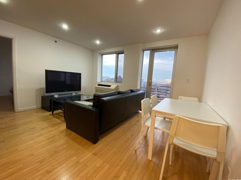 14326 41st Ave #11A, Flushing, NY 11355 - MLS 3479764 for Sale