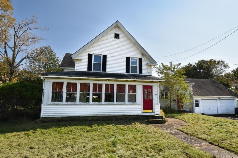 107 Summer St, Dover-Foxcroft, ME 04426  MLS# 1572990 for Sale