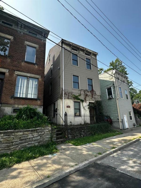 1617 WESTWOOD AVE, Cincinnati, OH 45214 Multi Family For Sale  MLS# 1779897