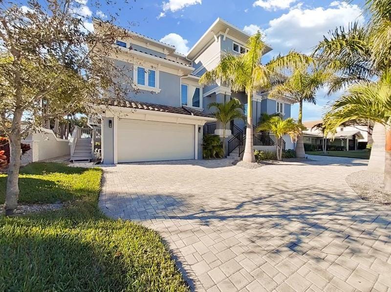426 Buttonwood Ln, Belleair Bluffs, FL 33770 - MLS U8219636 for Sale