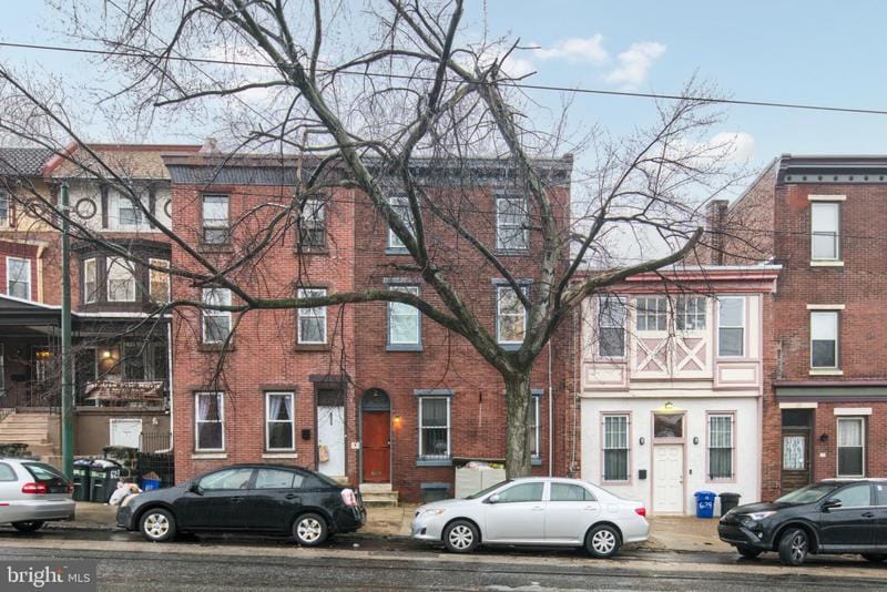 627 South 42nd Street, Unit 2, Philadelphia, PA 19104 for Rent
