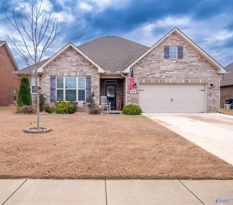 164 Willow Bank Cir, Decatur, AL 35603  MLS# 21849792 for Sale