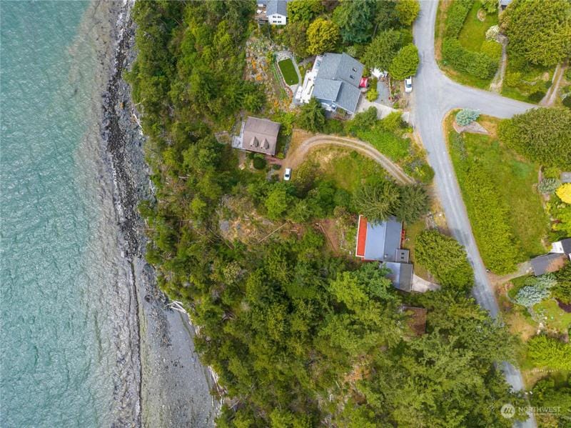 7541 HOLIDAY BLVD, Anacortes, WA 98221 Single Family Residence For Sale  MLS# 2158459