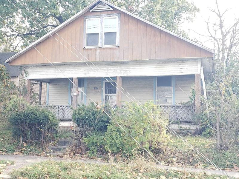 1211 W 3rd Street, Anderson, IN 46016  607257998 for Sale