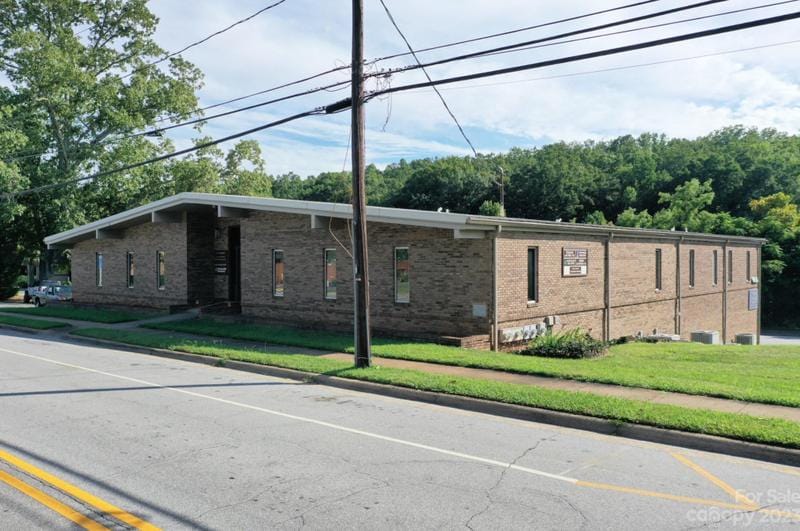 60 Walker St, Columbus, NC 28722 - MLS 4066856 for Sale