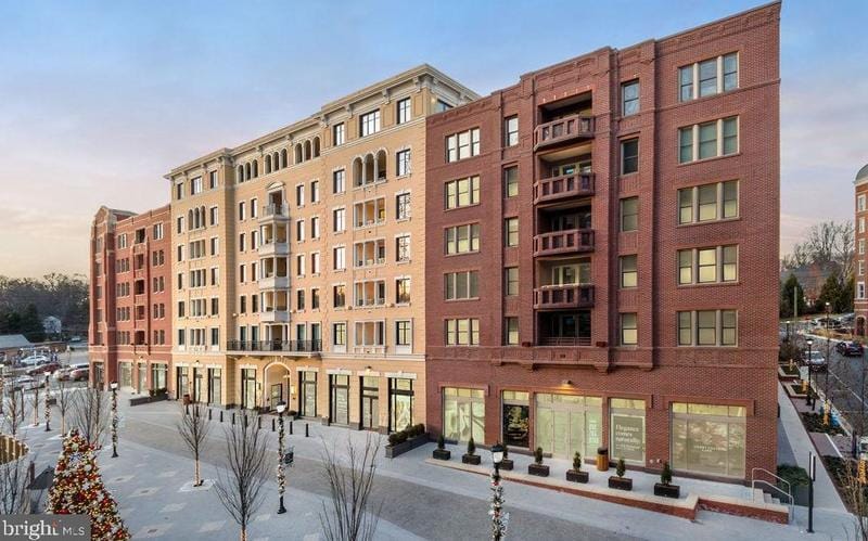 8551 Connecticut Ave #301, Chevy Chase, MD 20815 - MLS MDMC2104526 for Sale