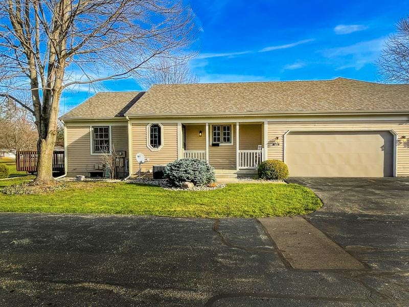 412 Falcon Dr, Wayland, MI 49348  MLS# 23145126 for Sale