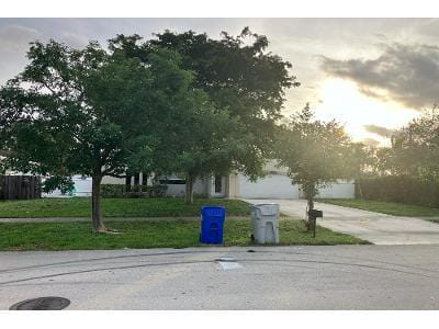 NE 18th Ave for Sale