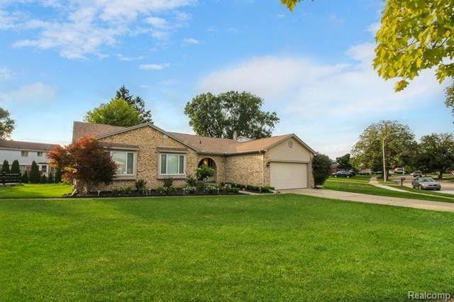 Livonia, Wayne County, MI House for sale Property ID: 417630295