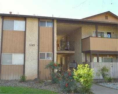 1245 Esplanade (G) - #11  1245 Esplanade (G) for Sale