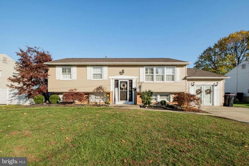 215 MARDALE DR, SOMERDALE, NJ 08083 Single Family Residence For Sale  MLS# NJCD2058586
