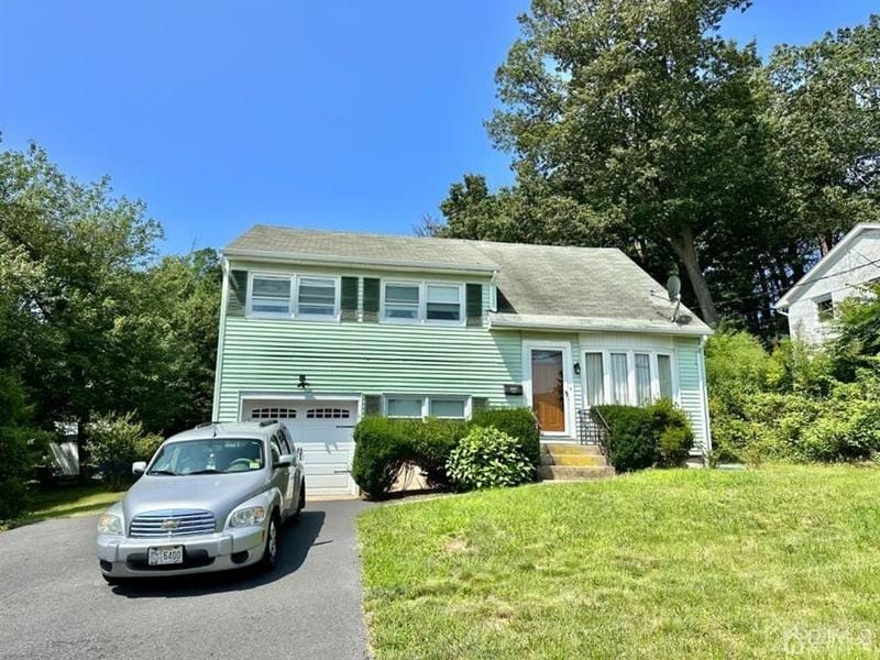 East Brunswick, Middleinteraction County, NJ House for sale Property ID: 417126696