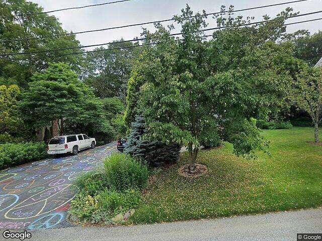 Overhill, WARREN, RI 02885  602222109 for Sale