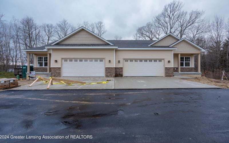6225 Hilltop Ct, Bath, MI 48808 - MLS 278020 for Sale