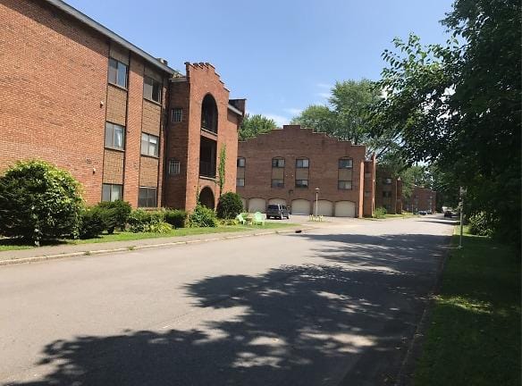 Dutch Village Apartments - 500 WASHINGTON AVE - Kingston, NY Apartments for Rent