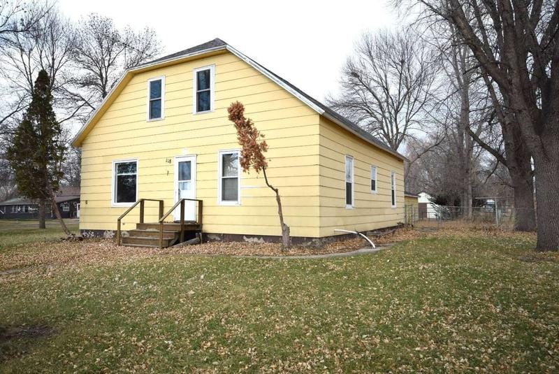 118 3rd Ave NE, Browns Valley, MN 56219  617987905 for Sale