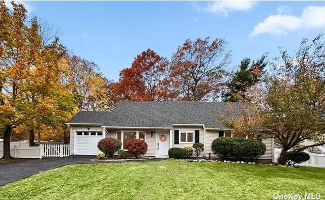 4 Pheasant Valley Dr, Coram, NY 11727 - MLS 3515821 for Sale