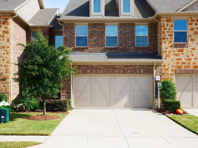 2681 Chambers Dr, Lewisville, TX 75067 for Rent