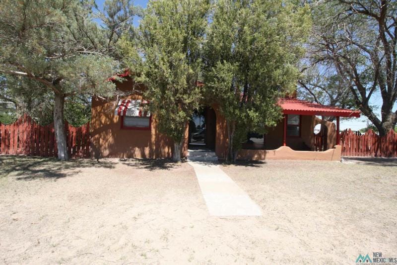 1300 N MAIN STREET STREET, Lovington, NM 88260 Single Family Residence For Sale  MLS# 20233074