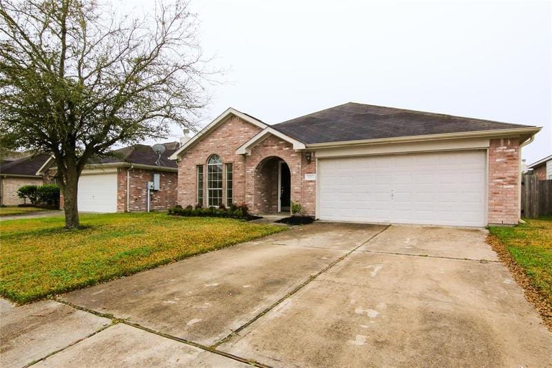 121 Sunset Falls Dr, LA MARQUE, TX 77568 for Sale