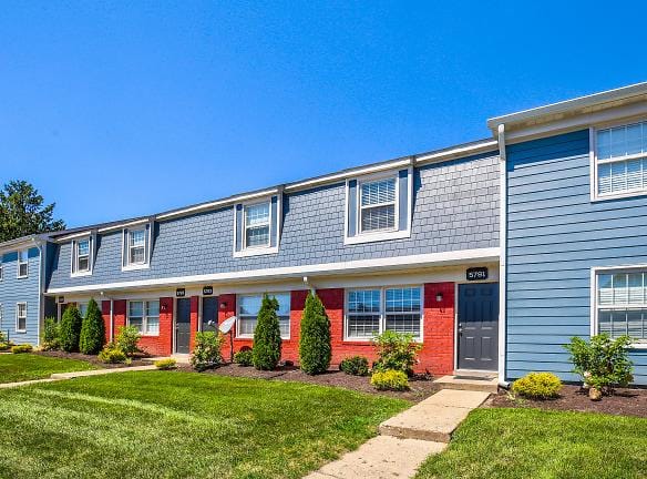 The George - 5810 Sebring Dr - Indianapolis, IN Apartments for Rent
