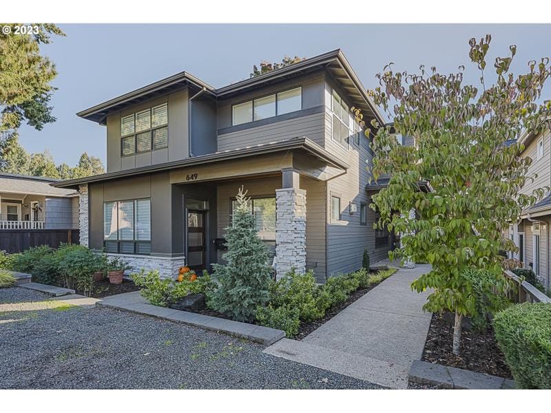 641 3RD ST, Lake Oswego OR 97034 for Sale