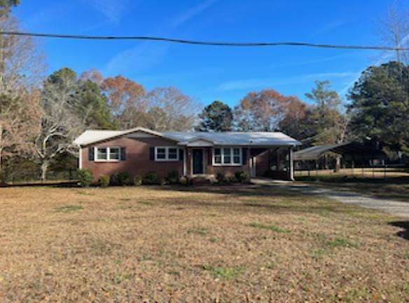236 Clardy Rd - Pelzer, SC 29669 - Home For Rent