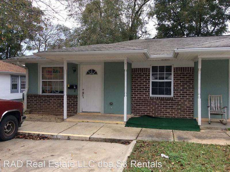 810 Mc Cune Ct. - 811 A 811 Mc Cune Ct  810 Mc Cune Ct. 811 Mc Cune Ct for Sale