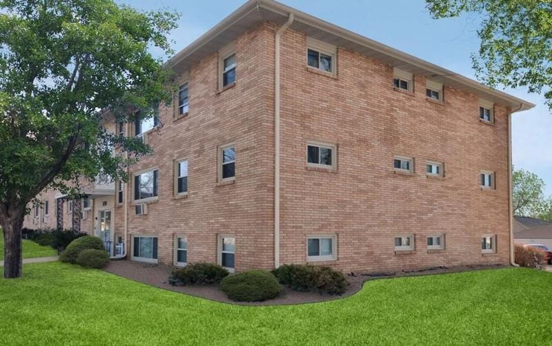 1210-019  1210-1220 Cambridge St. (Hopkins) for Sale