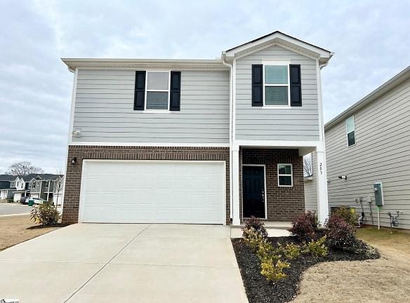 203 Lanyard Ln - Greenville, SC 29607 - Home For Rent