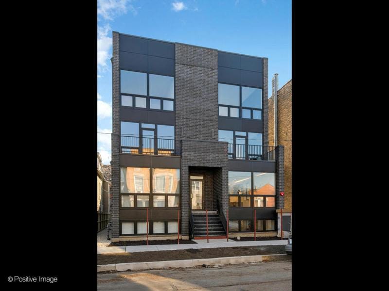 2611 W HADDON AVE # 3W, Chicago, IL 60622 Duplex For Sale  MLS# 11963225