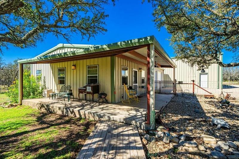 259 BURR OAK TRL, Harper, TX 78631 Manufactured Home For Sale  MLS# 89466