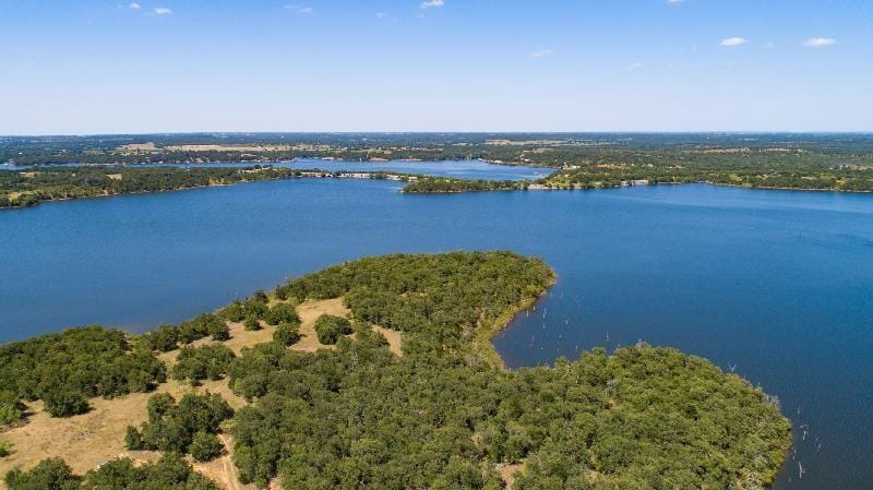 688 Sandstone Ct, SUNSET, TX 76270 for Sale