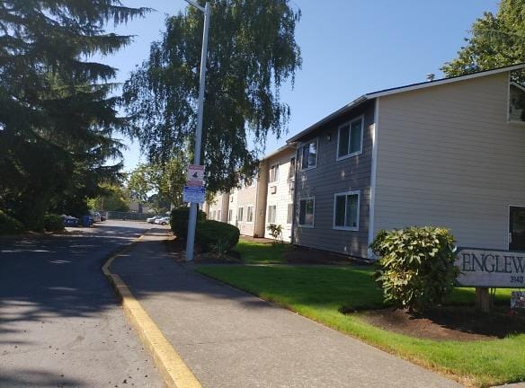 Englewood East Apartments - 3140 TESS AVE NE - Salem, OR Apartments for Rent