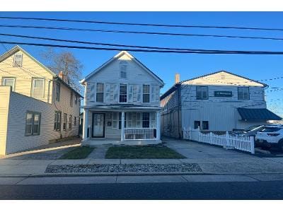 N 3rd St for Sale