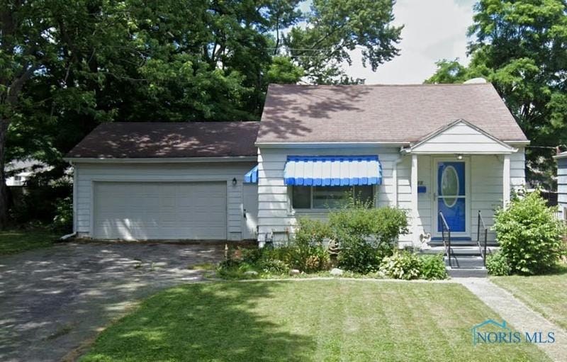 1910 SOUTHMOOR DR, Toledo, OH 43609 Single Family Residence For Sale  MLS# 6110351