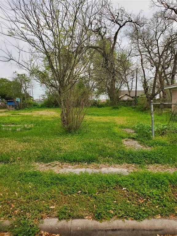 1108 Stowe St, Baytown, TX 77520 for Sale