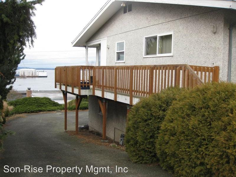 1028 11th St # 1  1028 11th St for Sale